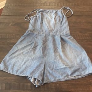 Hollister Jean-Like Romper Size Medium